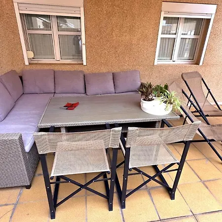 Casa Molina Con Terraza Al Lado De La Playa