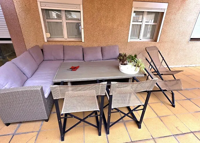 Casa Molina Con Terraza Al Lado De La Playa